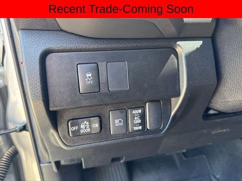 Used 2023 Toyota Tacoma TRD Off-Road AWD/4WD image 9