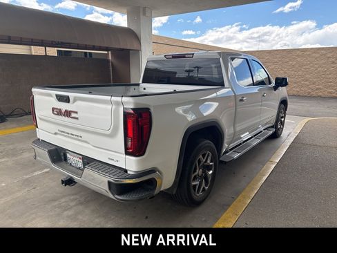 Certified 2023 GMC Sierra 1500 SLT w/ SLT Premium Package RWD image 4