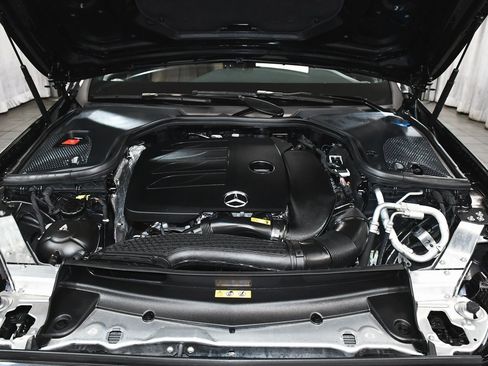 Used 2023 Mercedes-Benz E 350 4MATIC Sedan image 69