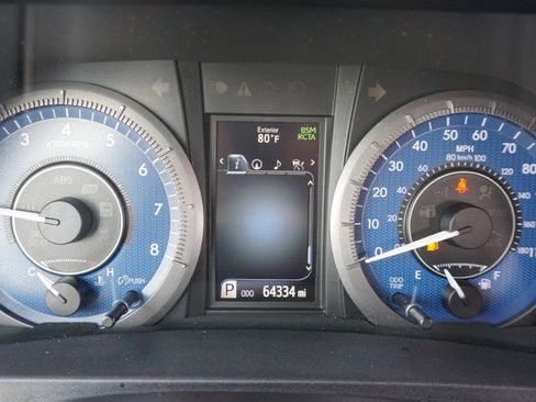 Used 2020 Toyota Sienna Limited Premium image 14