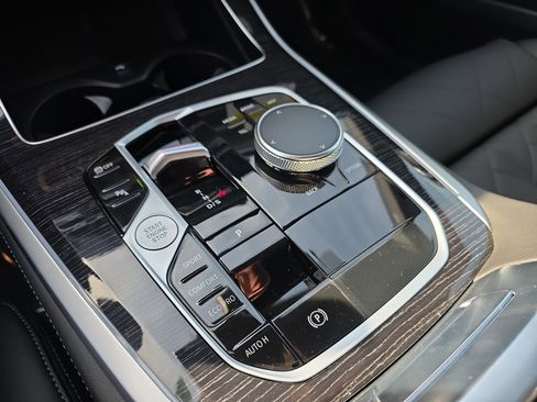 New 2026 BMW X5 sDrive40i w/ M Sport Package image 22