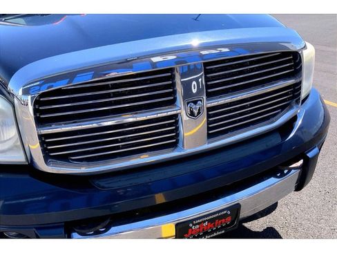 Used 2009 Dodge Ram 2500 Truck Laramie AWD/4WD image 30