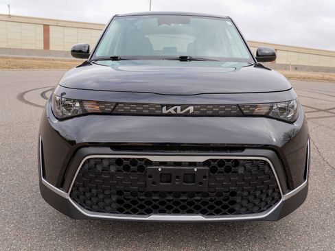 Used 2025 Kia Soul LX w/ LX Technology Package image 9