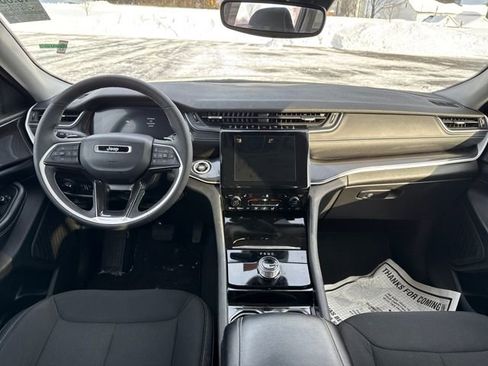 Used 2023 Jeep Grand Cherokee L Laredo w/ Luxury Tech Group I image 13