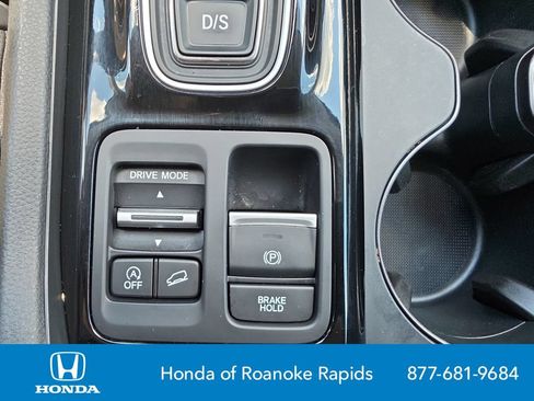 Used 2023 Honda Pilot EX-L image 30