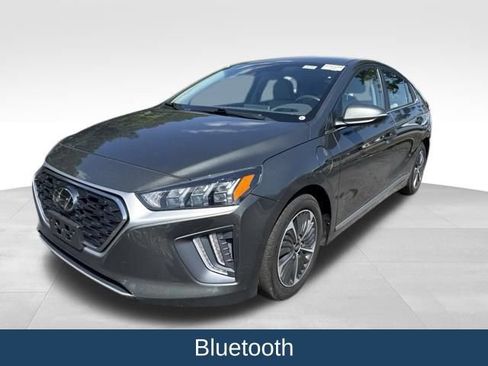 Used 2022 Hyundai Ioniq SEL FWD image 4