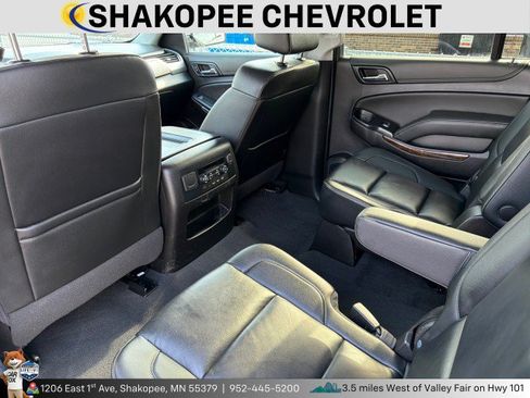 Used 2020 Chevrolet Suburban LT AWD/4WD image 6