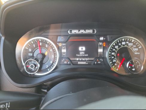 Used 2023 RAM 1500 Big Horn AWD/4WD image 5
