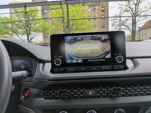 Used 2024 Honda Accord LX image 18