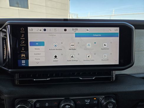 New 2026 Jeep Gladiator Sport image 7