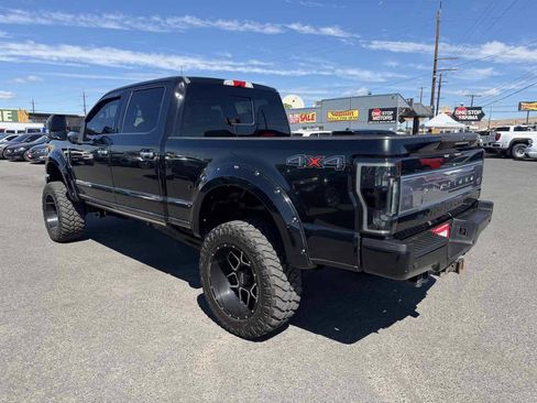Used 2017 Ford F350 Platinum w/ Platinum Ultimate Package AWD/4WD image 6