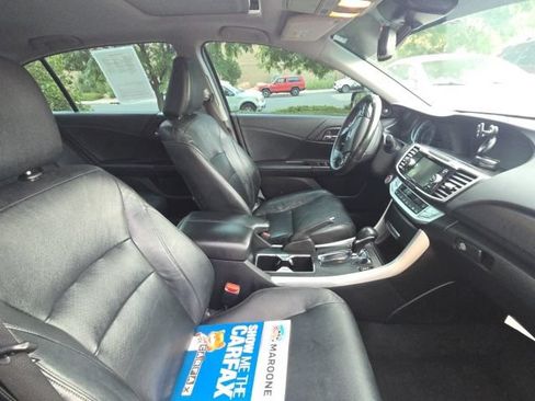 Used 2015 Honda Accord EX-L image 12