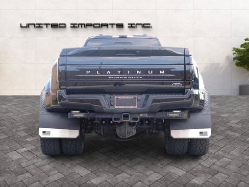 Used 2021 Ford F350 Platinum AWD/4WD image 4