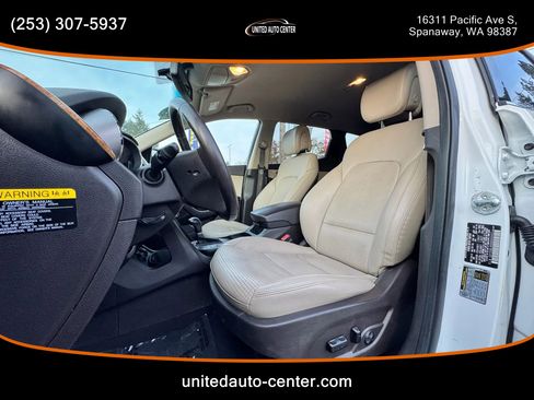 Used 2013 Hyundai Santa Fe Sport image 7