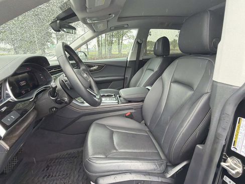 Certified 2023 Audi Q8 Premium Plus w/ Premium Plus Package AWD/4WD image 18