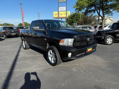 Used 2014 RAM 1500 Express image 3