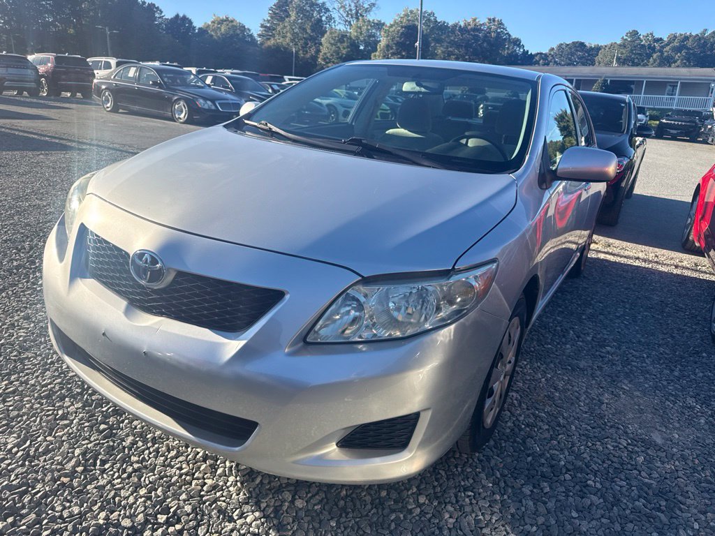 Used 2009 Toyota Corolla LE FWD image 1