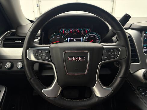Used 2018 GMC Yukon XL SLT AWD/4WD image 21