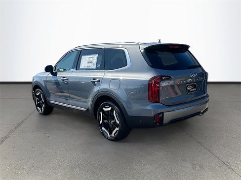 New 2025 Kia Telluride S image 5