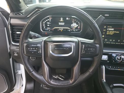 Used 2024 GMC Sierra 2500 Denali Ultimate w/ Max Trailering Package AWD/4WD image 21