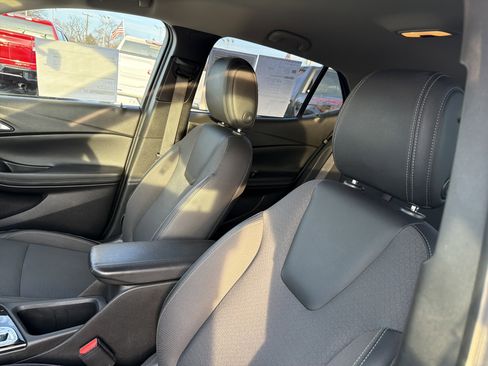 Certified 2021 Buick Encore GX Preferred image 11