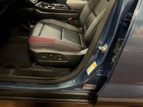 New 2026 Chevrolet Equinox RS w/ Convenience Package III image 17