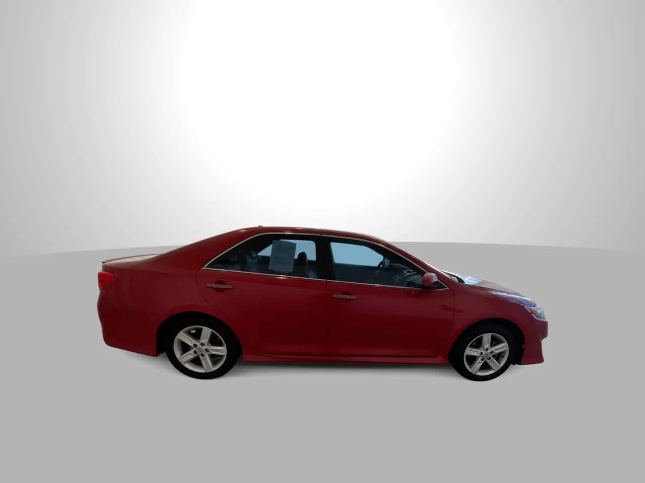 Used 2012 Toyota Camry SE FWD image 9