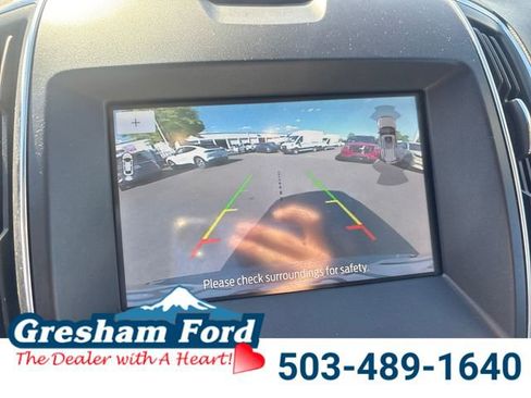 Used 2019 Ford Edge Titanium w/ Equipment Group 301A AWD/4WD image 23