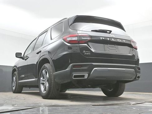 Used 2026 Honda Pilot EX-L image 47