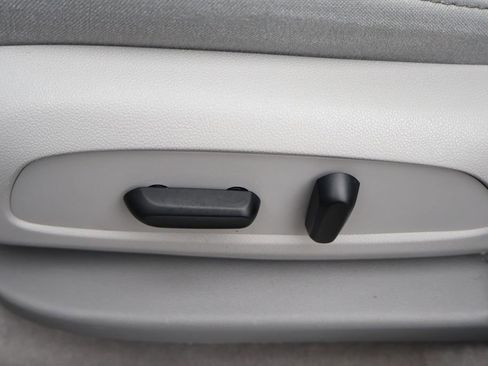 Used 2019 GMC Acadia SLE w/ Driver Alert Package I image 31