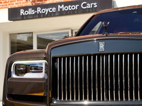 Certified 2023 Rolls-Royce Cullinan Black Badge w/ Driver's Package AWD/4WD image 7