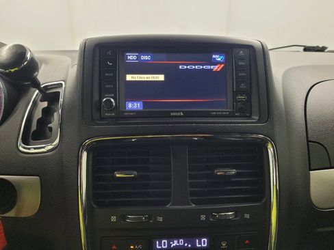 Used 2019 Dodge Grand Caravan GT FWD image 25