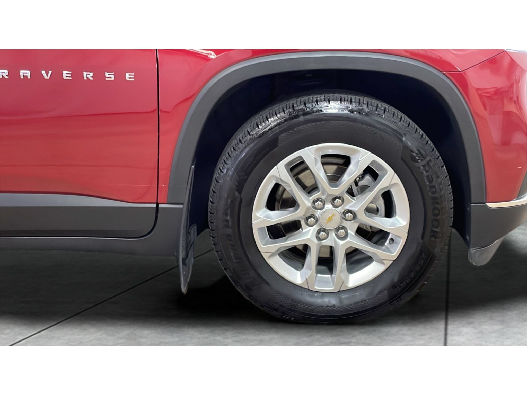 Used 2019 Chevrolet Traverse LT AWD/4WD image 21