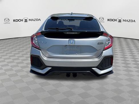 Used 2018 Honda Civic Sport Touring image 6