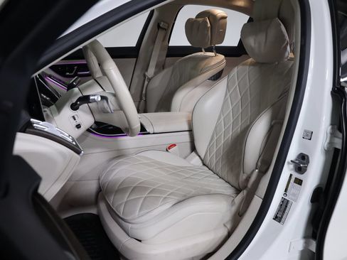 Used 2022 Mercedes-Benz S 580 4MATIC Sedan image 45