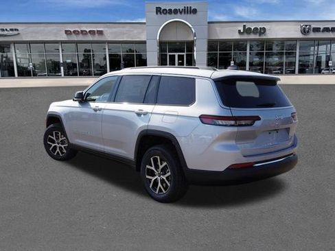 New 2025 Jeep Grand Cherokee L Limited w/ Trailer Tow Package image 5