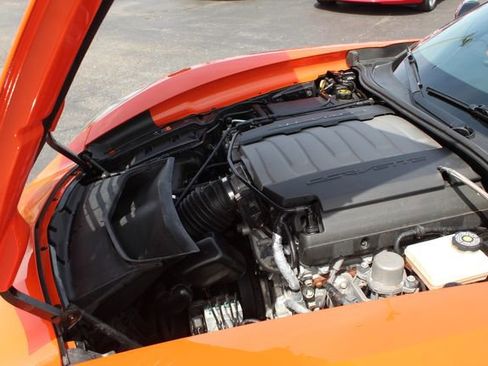 Used 2019 Chevrolet Corvette Stingray Convertible image 25