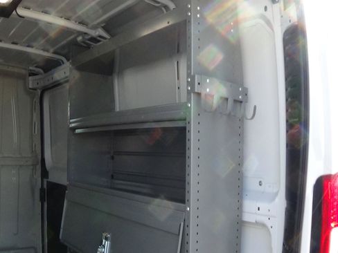 Used 2025 RAM ProMaster 2500 w/ Safety Group FWD image 13