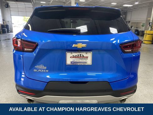 Certified 2024 Chevrolet Blazer LT w/ Convenience Package FWD image 40