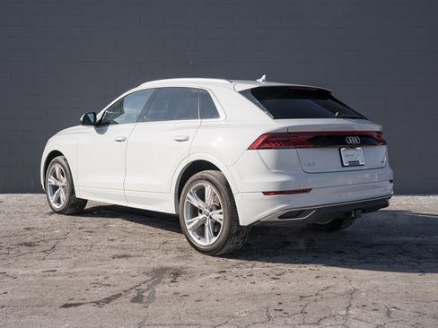 Used 2019 Audi Q8 Premium Plus w/ Premium Plus image 3