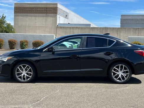 Used 2019 Acura ILX FWD image 9