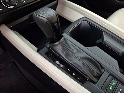 Used 2023 Honda Accord EX image 15