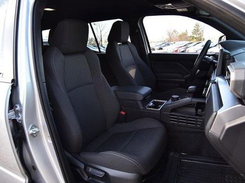 Used 2025 Toyota 4Runner 4WD image 22