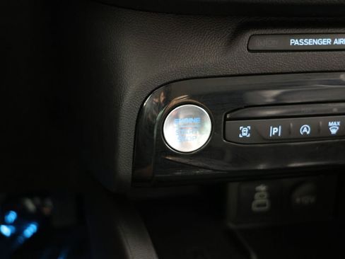 Used 2024 Ford Escape Platinum AWD/4WD image 18