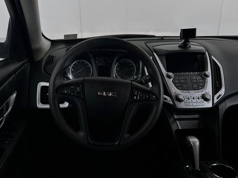 Used 2014 GMC Terrain SLE FWD image 16