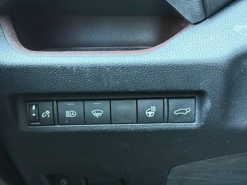 Used 2020 Toyota RAV4 Limited w/ Limited Grade Weather Package AWD/4WD image 25