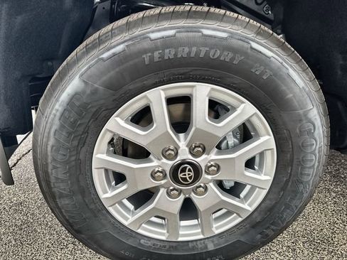 New 2026 Toyota Tacoma SR5 image 20