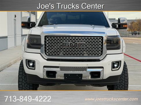 Used 2016 GMC Sierra 2500 Denali w/ Duramax Plus Package image 12