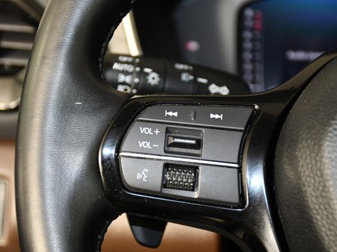 Used 2024 Honda Pilot Elite image 20