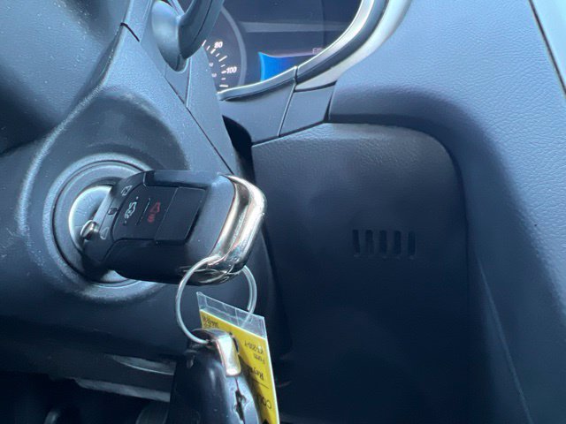 Used 2013 Ford Fusion SE FWD image 25